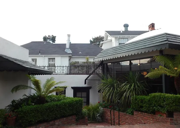 Pine Inn - Carmel